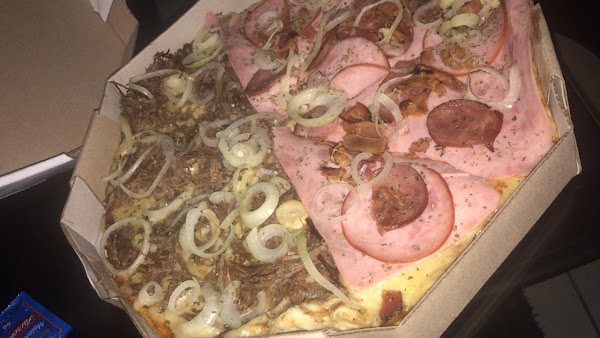 Foto 1 York Pizzaria e Lanchonete