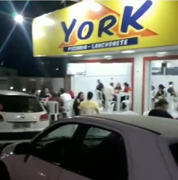 Foto 2 York Pizzaria e Lanchonete