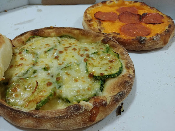 Foto 1 Specialle Pizzas e Esfihas - Jardim Caxambu/ Terra Nova