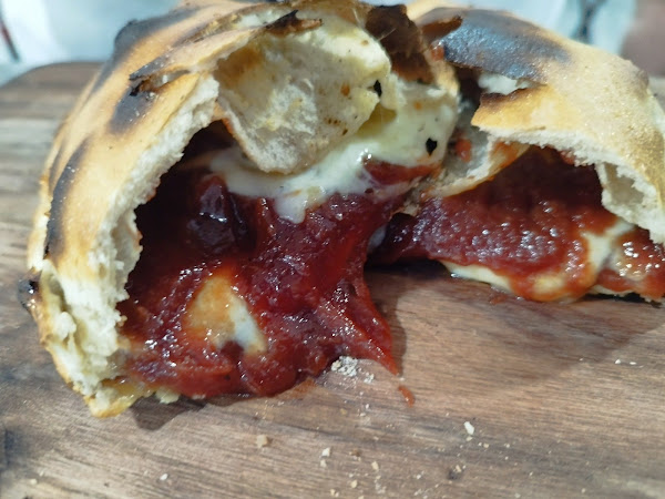 Foto 5 Pizzaria Olivas Calzone, Brotinho e Pré Assada