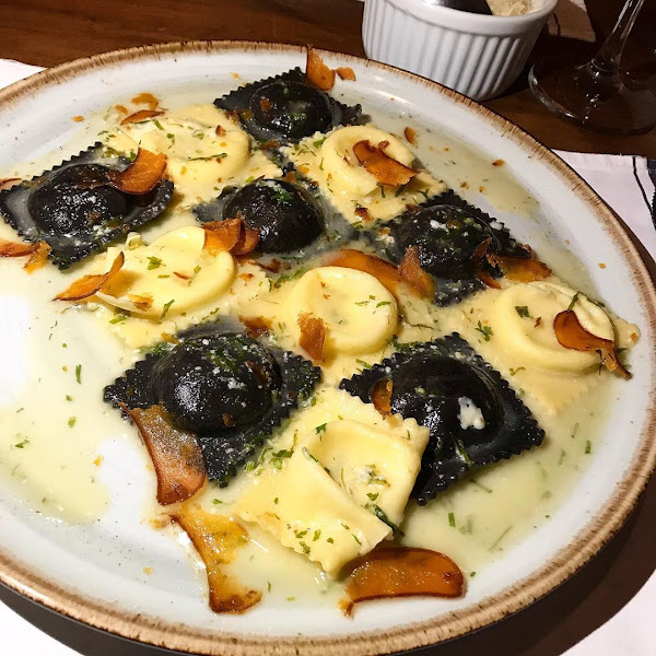 Foto 3 Capricciosa Pizza