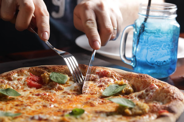 Foto 1 Mega Pizza Forneria