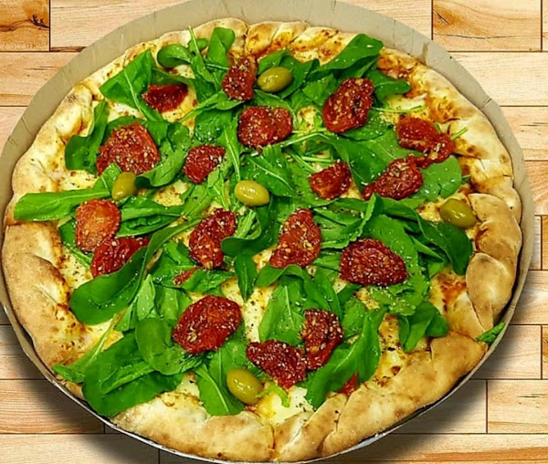 Pizzaria e Esfiharia Janine