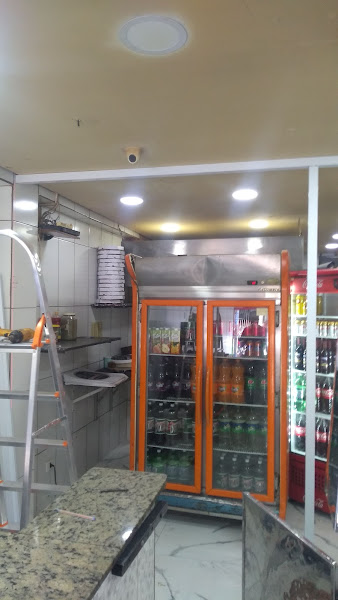 Foto 1 Pizzaria e Esfiharia Janine