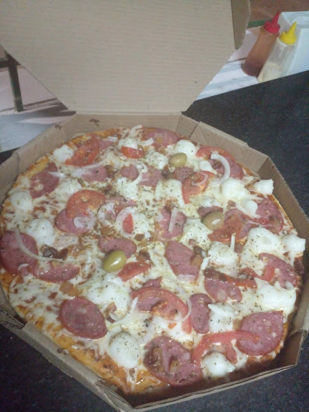 Foto 1 PIZZA_ BURGUER1 'VEM QUE É MASSA'