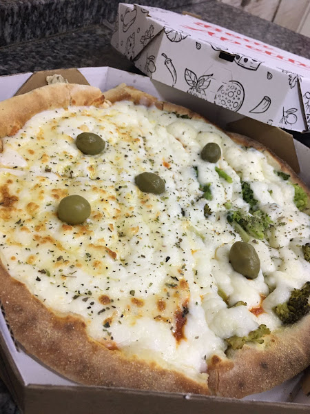 Foto 2 Pizzaria e esfiharia monsenhor