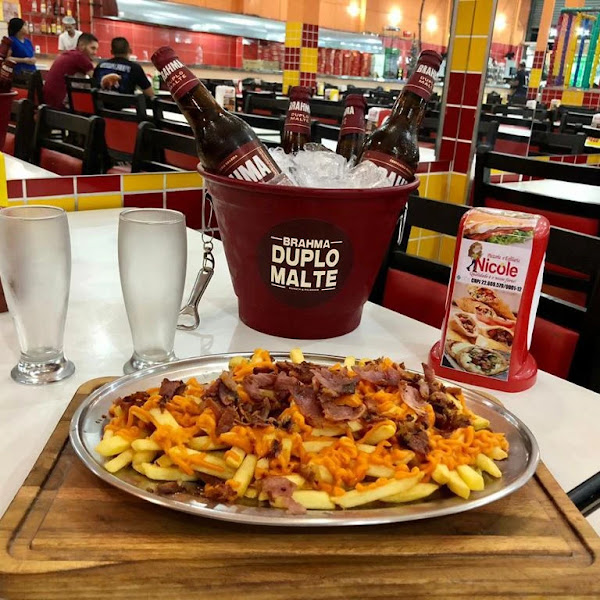 Pizzaria E Esfiharia Nicole