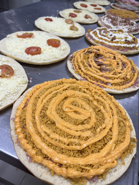 Casa Dez Pizzaria & Esfiharia Casa Dez Pizzaria & Esfiharia