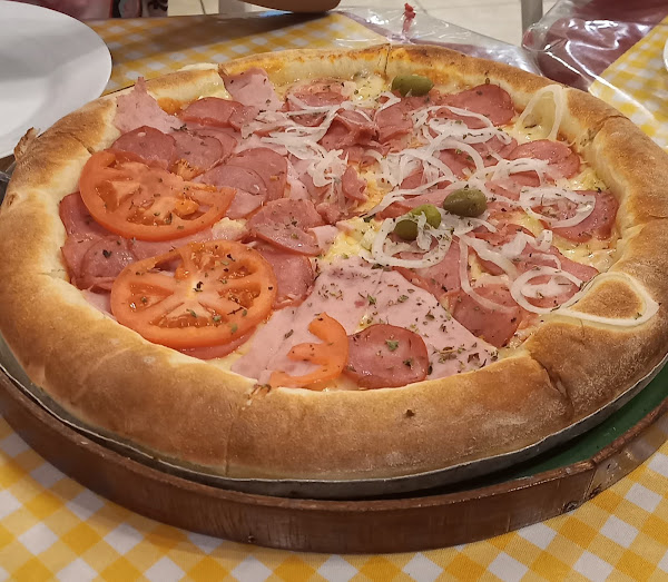 Pizzaria Bom Lugar - Álvaro Weyne