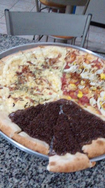 Foto 3 Top Pizza Cajuru Foto 3 Top Pizza Cajuru