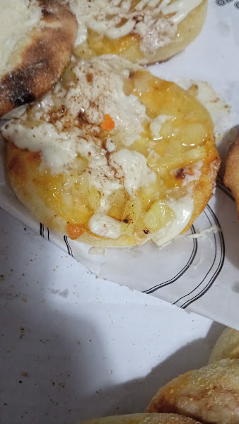 Treze Esfihas Fazendinha