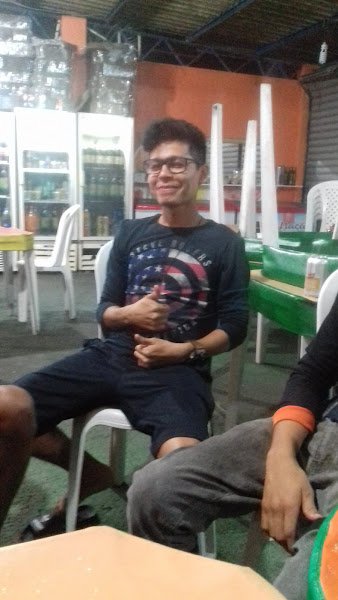 Lanchonete e pizzaria inefável