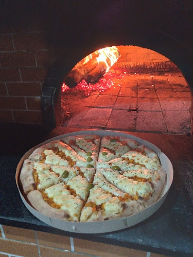 Foto 2 Paulinas Pizzas