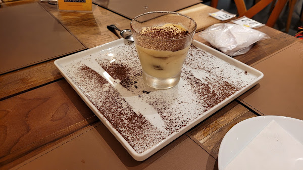 Foto 1 Piazza Sicilia