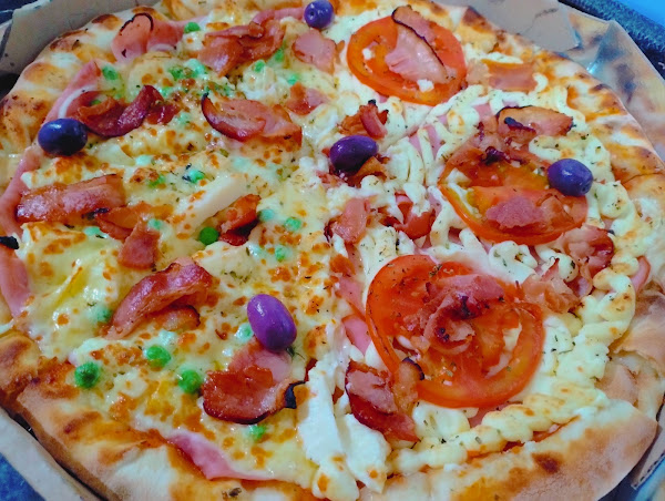 Maguila''s Pizzas & Burger