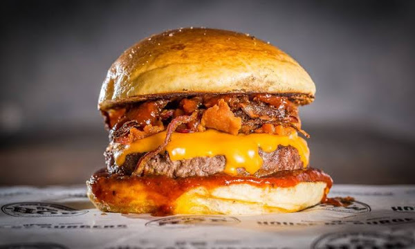 Foto 1 Sr Gulla Esfiharia, Pizzaria & Cia (ATUAL)