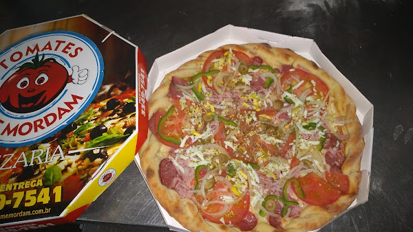 Tomates Me Mordam Pizzaria
