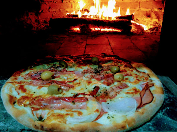 Foto 0 Emiatta Pizzaria