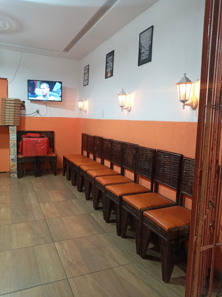 Foto 2 Pizza ville ( mata escura)