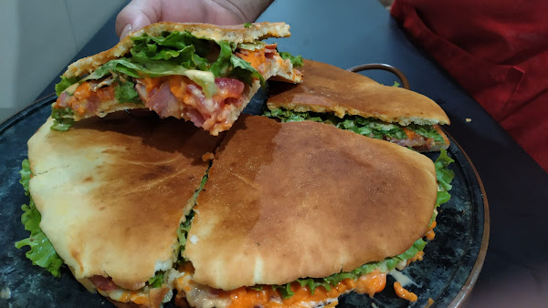 Foto 2 Lallos Pizzas