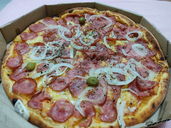 PIZZARIA FAMÍLIA VALDEVINO