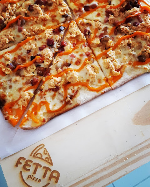 Fetta Pizza