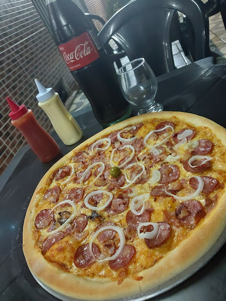 Big Pizza Big Pizza