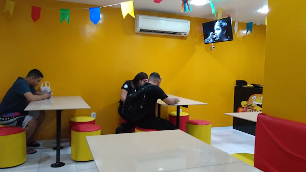 Bom De Boca Sandubaria e Pizzaria