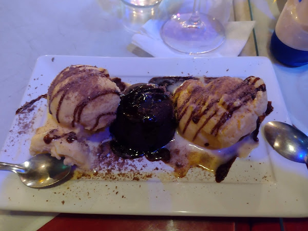 Foto 2 Cavernas Pizzaria