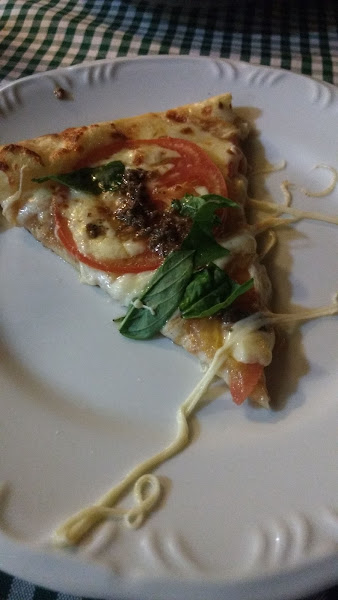 Foto 1 Vitória Pizzaria