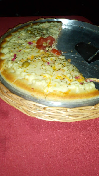 Foto 3 Pizzaria Caiobá 2