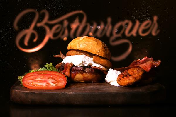 Foto 1 MEGA HAMBURGUERIA PIZZARIA