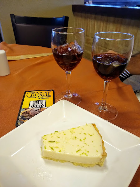 Foto 3 Charme Restaurante e Pizzaria