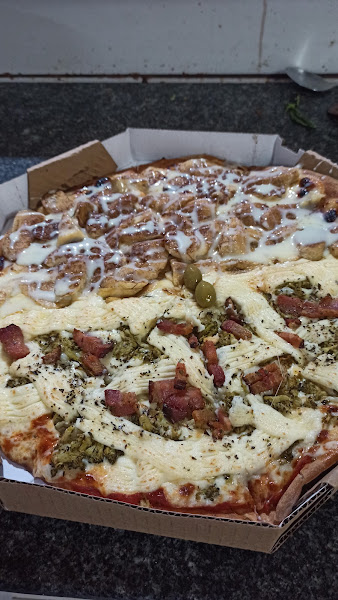 Foto 3 Os Napolitanos - Pizzaria Delivery