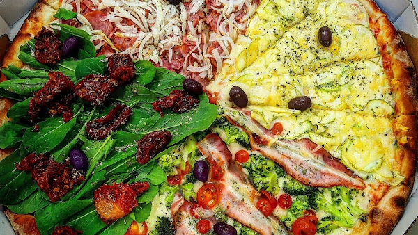 Foto 1 A Gigante Pizzaria