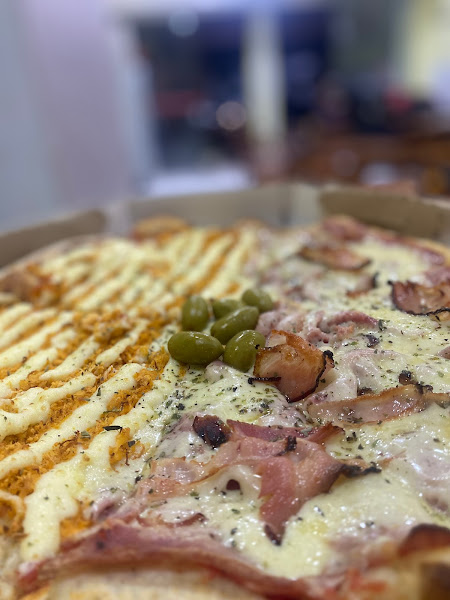 Foto 3 Pizzaria E Esfiharia Caravelas