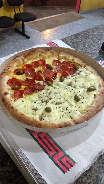 Pizzaria e Esfiharia Souza