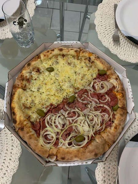 Foto 2 Pizzaria Laroc Foto 2 Pizzaria Laroc