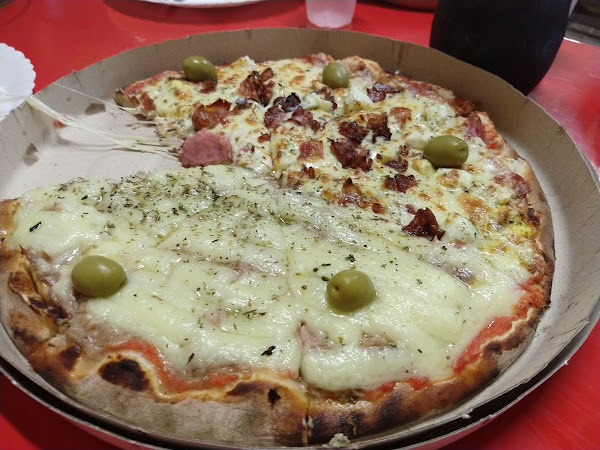 Foto 1 Requínte Pizzaria