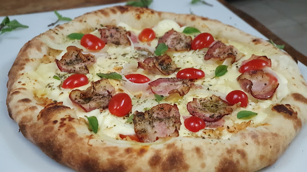 Bella Mangiona Pizzaria