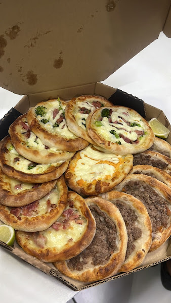 Foto 2 Paulistana Pizzaria e esfiharia