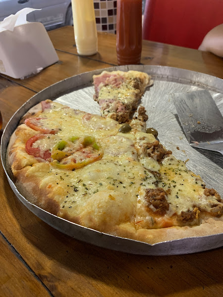 Foto 1 Emilly Pizzaria - Rodizio