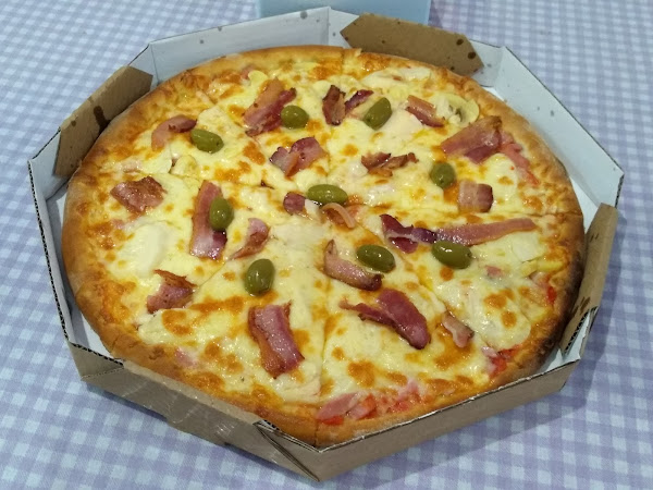 Foto 2 Parada obrigatória pizzas lanches e açaí