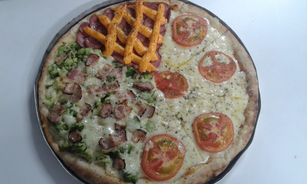 Foto 5 Pizzaria e Esfiharia No Capricho Foto 5 Pizzaria e Esfiharia No Capricho
