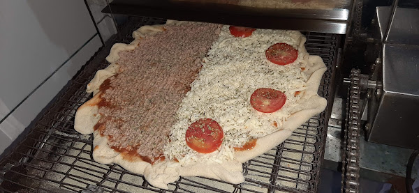 Foto 1 Pizzaria La Rica