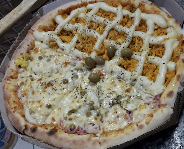 Foto 1 Pizzaria E Esfiharia Bom Gosto