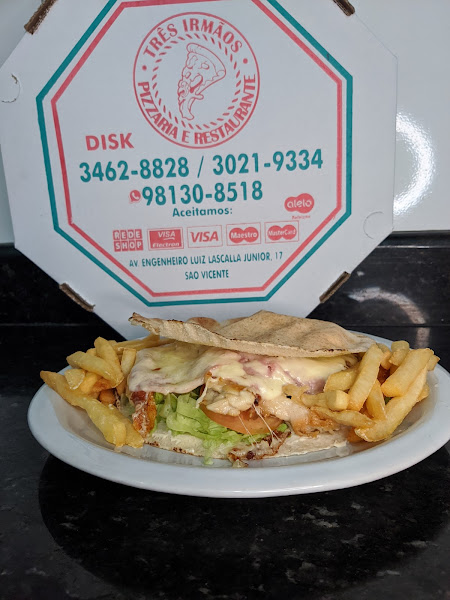 Foto 0 Três Irmãos Pizzaria e Restaurante