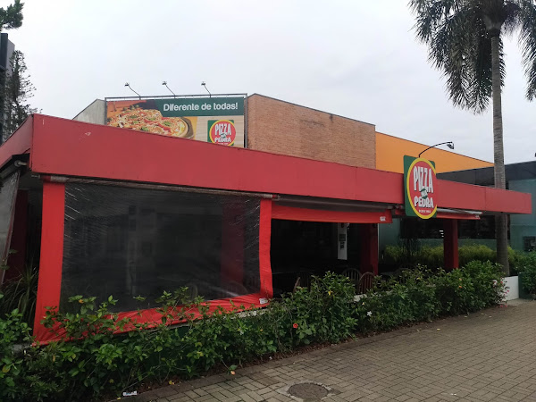 Pizza na Pedra Joinville