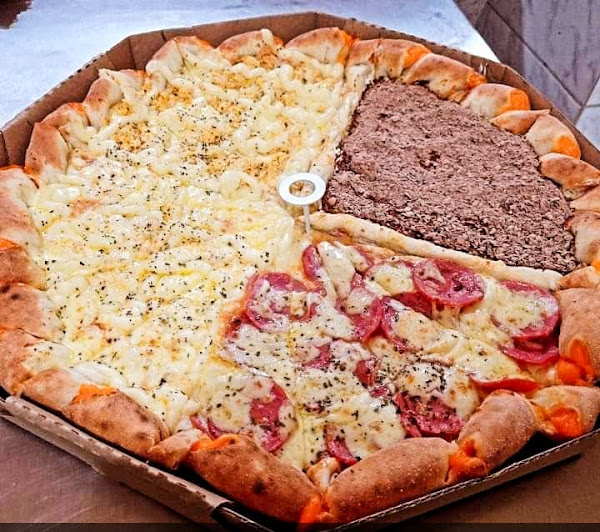 Foto 3 Pizzaria La Divina Pizza Joinville