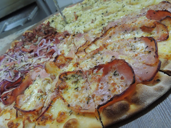 Foto 2 Rush Pizza Delivery